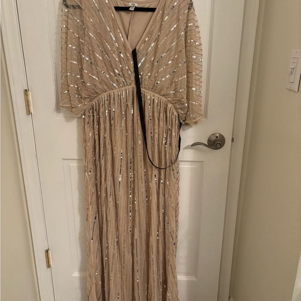 River Island Nude/gold Sequin Maxi Dress